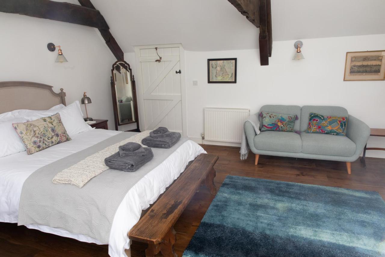 Loft Apartment Nr Bath & Bristol With Hot Tub Exterior photo